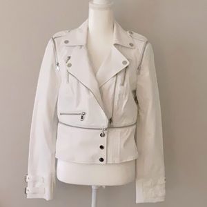 NWT Bebe white Vegan leather zippered moto jacket